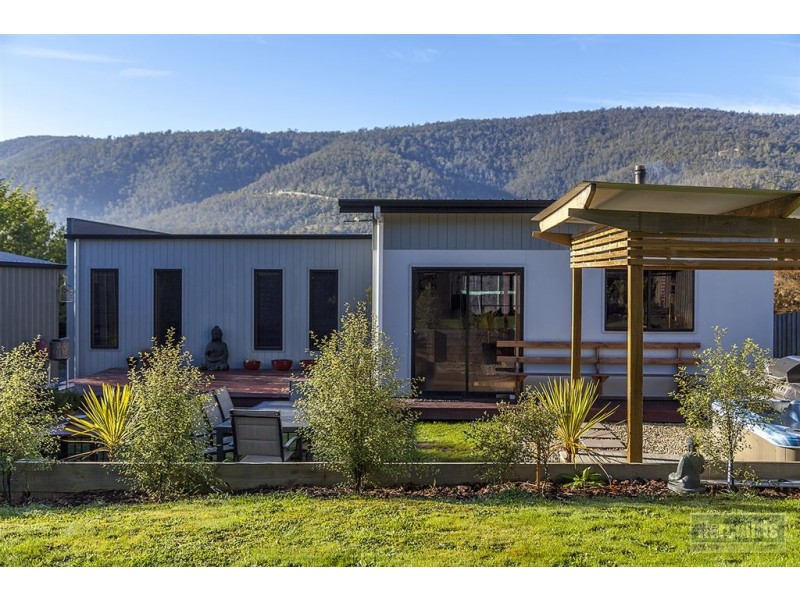 2742 Huon Highway, Huonville TAS 7109