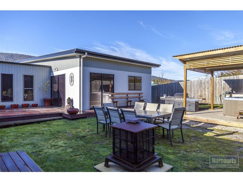 2742 Huon Highway, Huonville TAS 7109