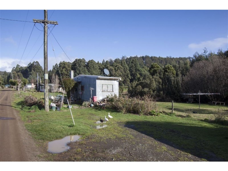 16 Costains Road, Geeveston TAS 7116
