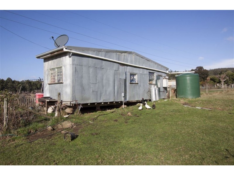 16 Costains Road, Geeveston TAS 7116