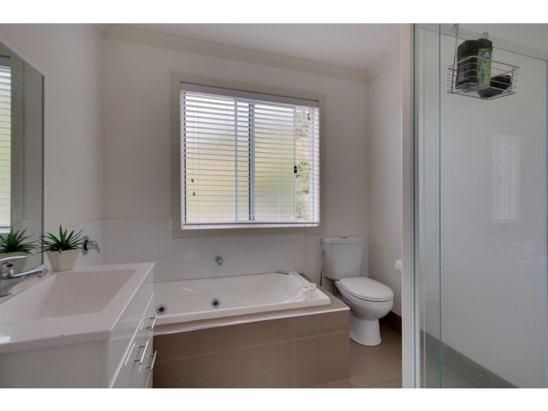 4 Beauty View Road, Huonville TAS 7109