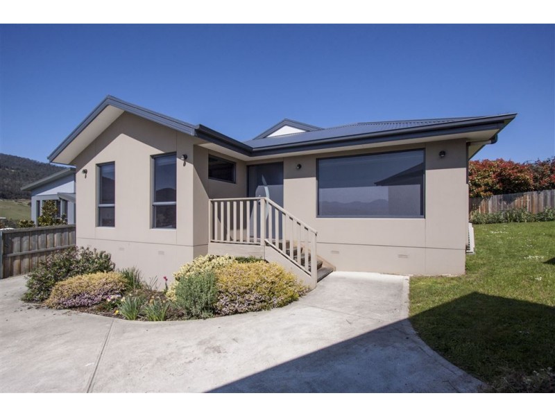 2/14 Beauty View Road, Huonville TAS 7109