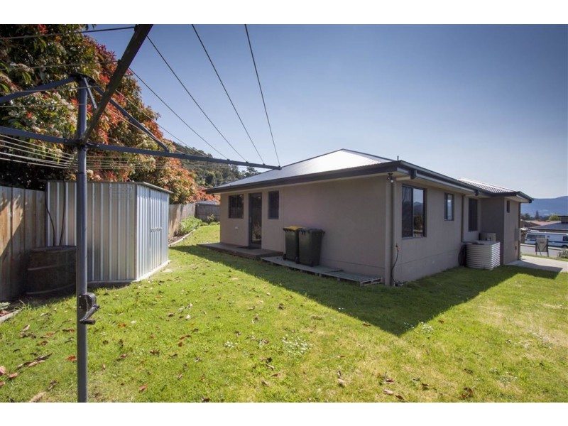 2/14 Beauty View Road, Huonville TAS 7109