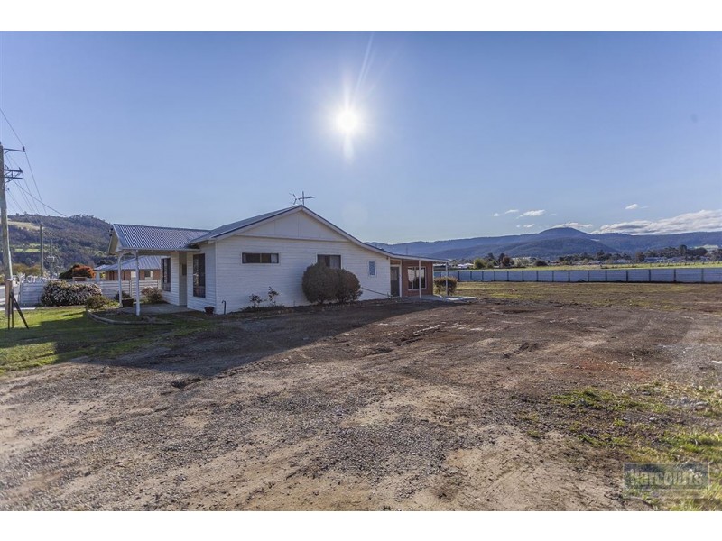55 Sale Street, Huonville TAS 7109