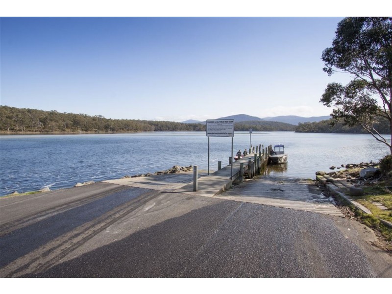17 Aurora Court, Southport TAS 7109