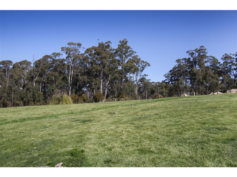 10 Aurora Court, Southport TAS 7109