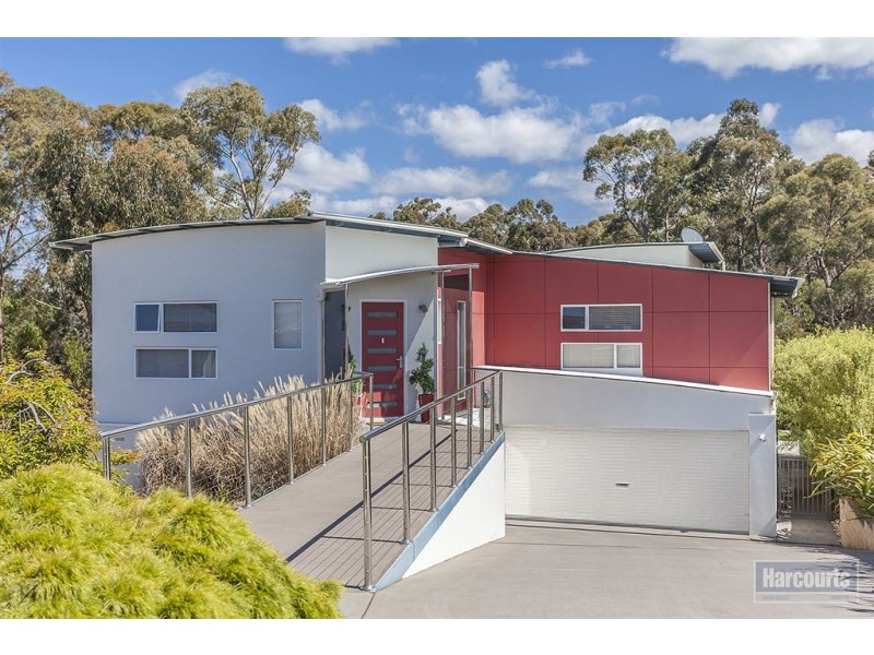 55 Staff Road, Electrona TAS 7054
