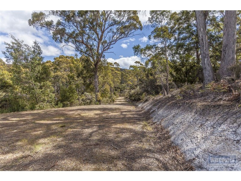 143 Esperance Coast Road, Surges Bay TAS 7116