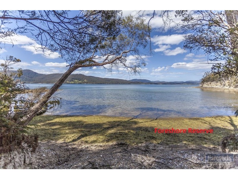 143 Esperance Coast Road, Surges Bay TAS 7116