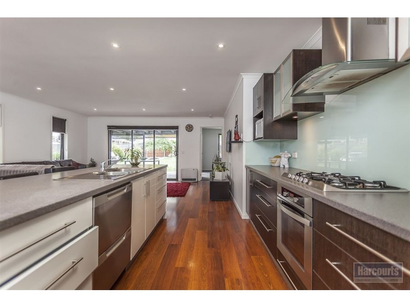 8 Cornelia Close, Ranelagh TAS 7109