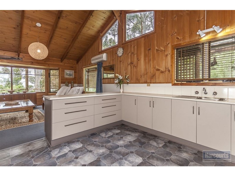 135 Lanes Road, Glen Huon TAS 7109