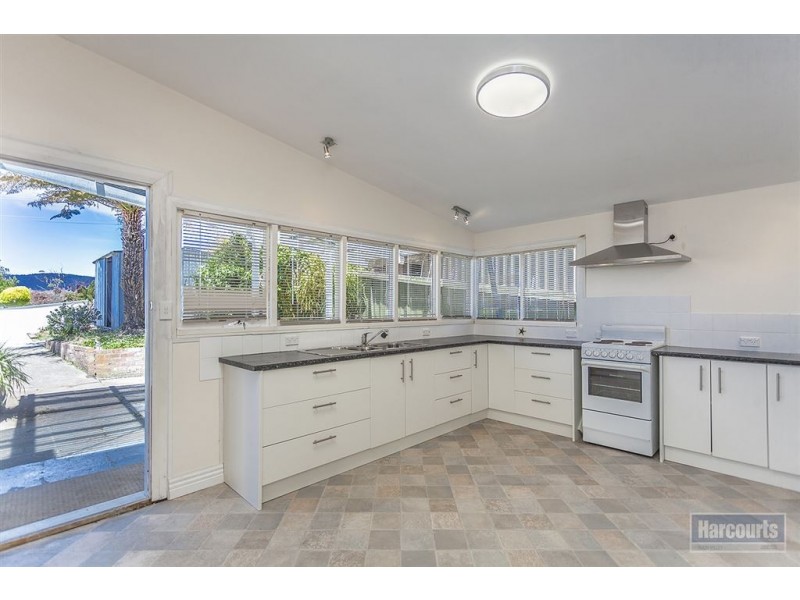 33 Chapman Avenue, Dover TAS 7117