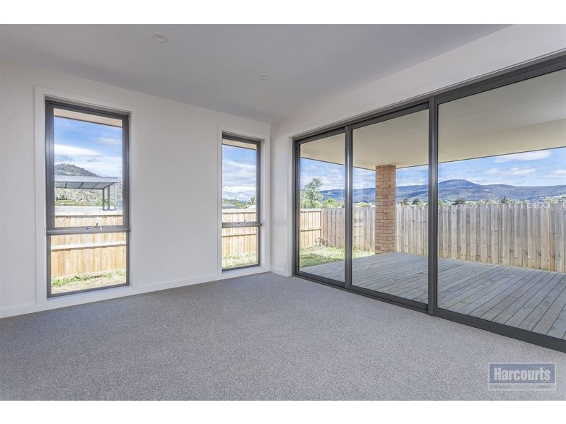 2/53 Sale Street, Huonville TAS 7109