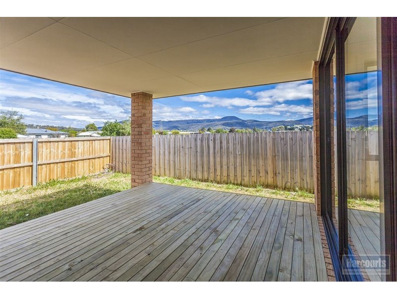 2/53 Sale Street, Huonville TAS 7109