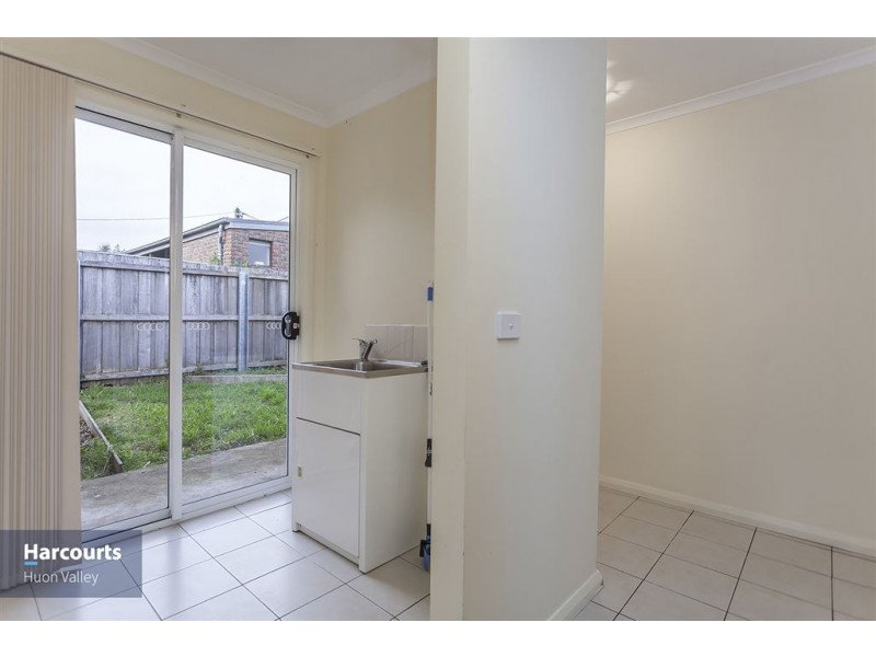 3/107 Main Street, Huonville TAS 7109