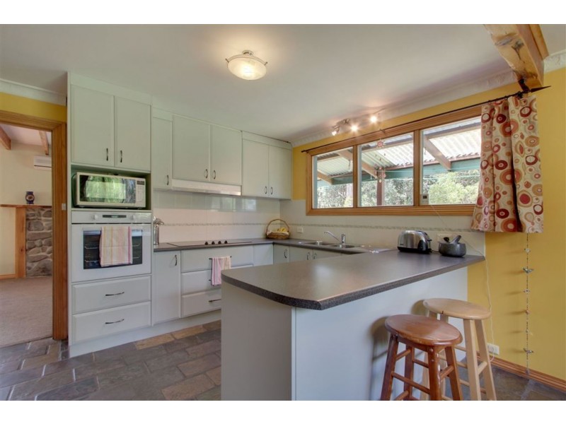 384 Bakers Creek Road, Lucaston TAS 7109