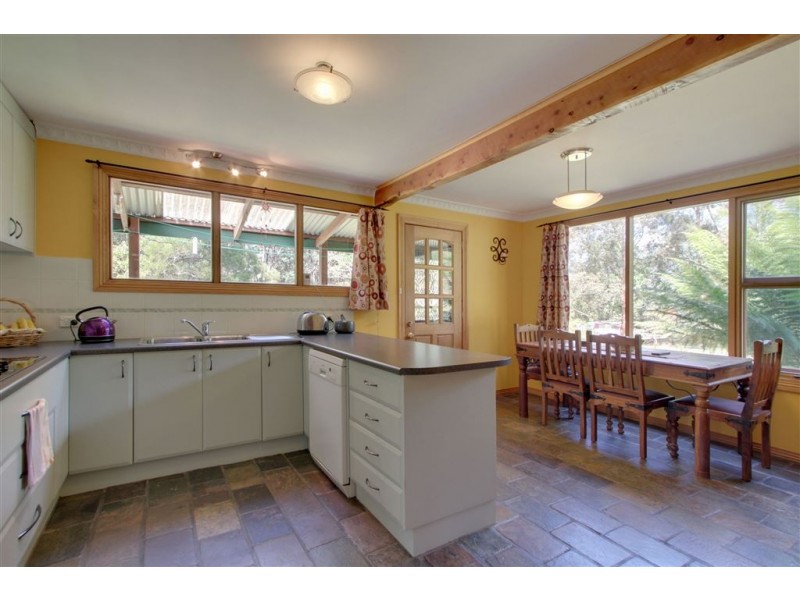 384 Bakers Creek Road, Lucaston TAS 7109