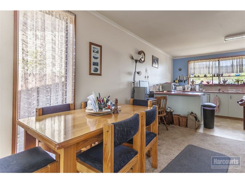 72 Sale Street, Huonville TAS 7109