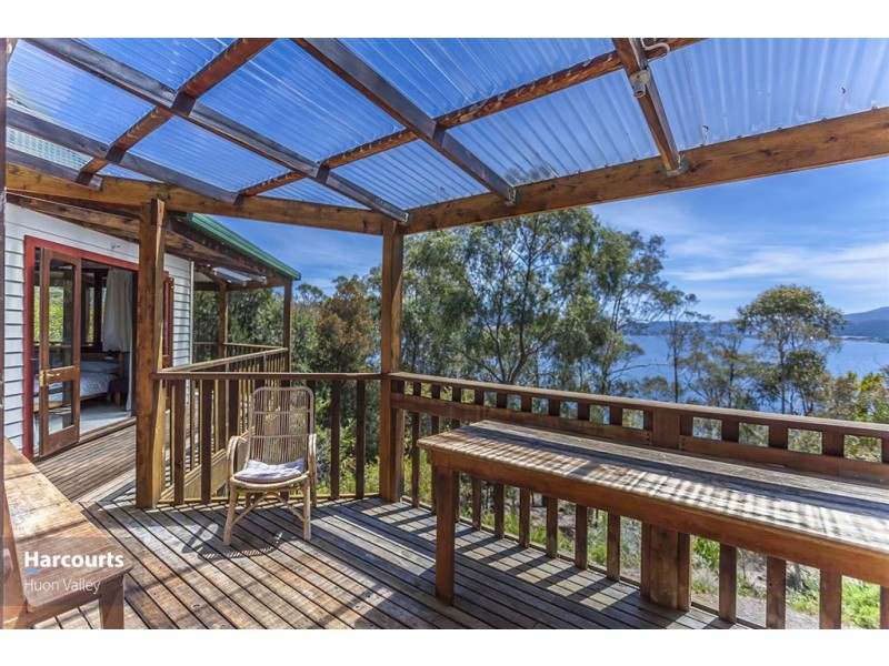 206 Abels Bay Road, Abels Bay TAS 7112