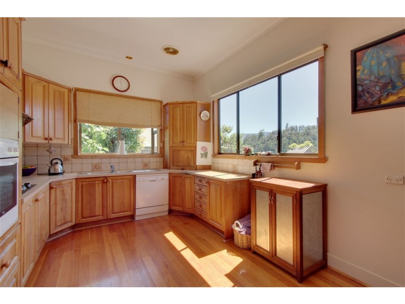 16 Silver Hill Road, Cygnet TAS 7112