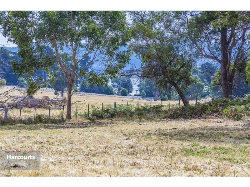 - Cliffords Road, Deep Bay TAS 7112