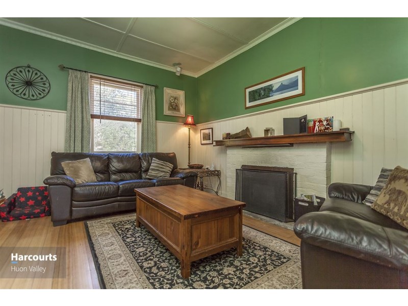 38 Agnes Street, Ranelagh TAS 7109