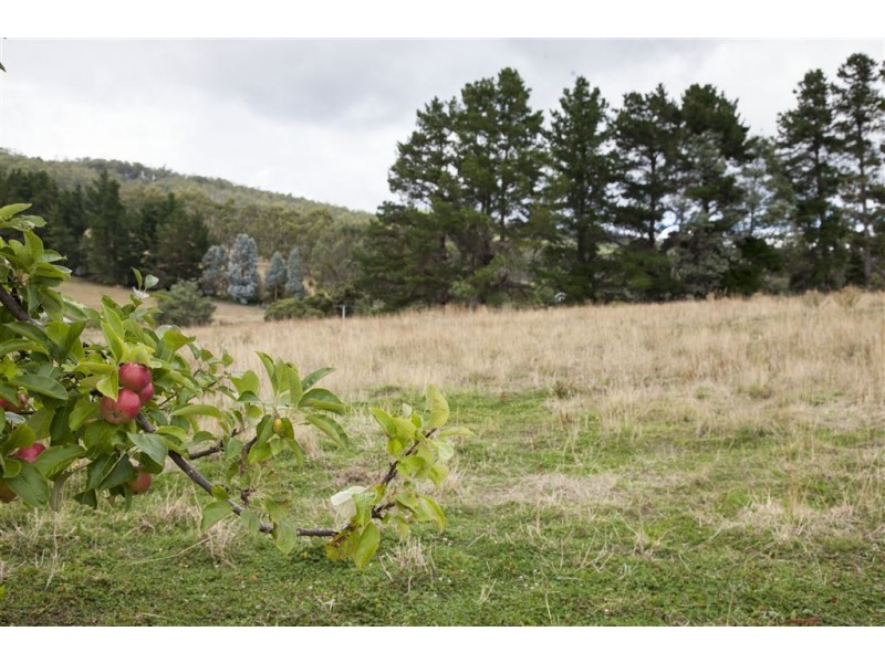 23 Knights Road, Geeveston TAS 7116