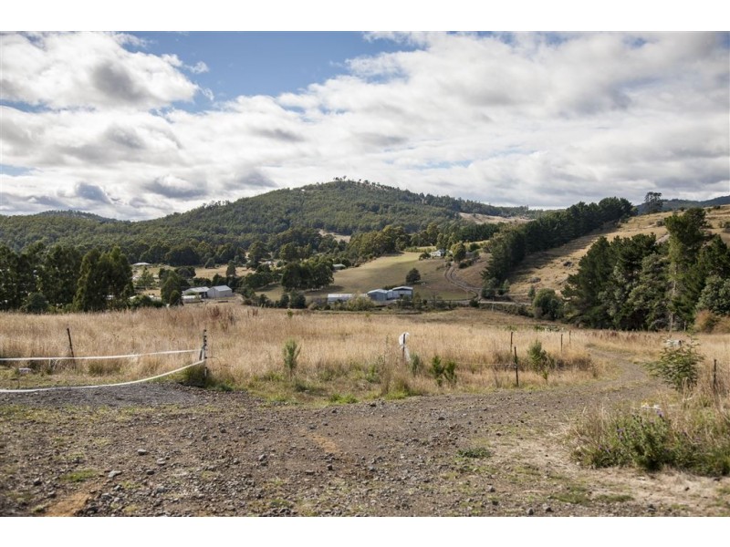 23 Knights Road, Geeveston TAS 7116