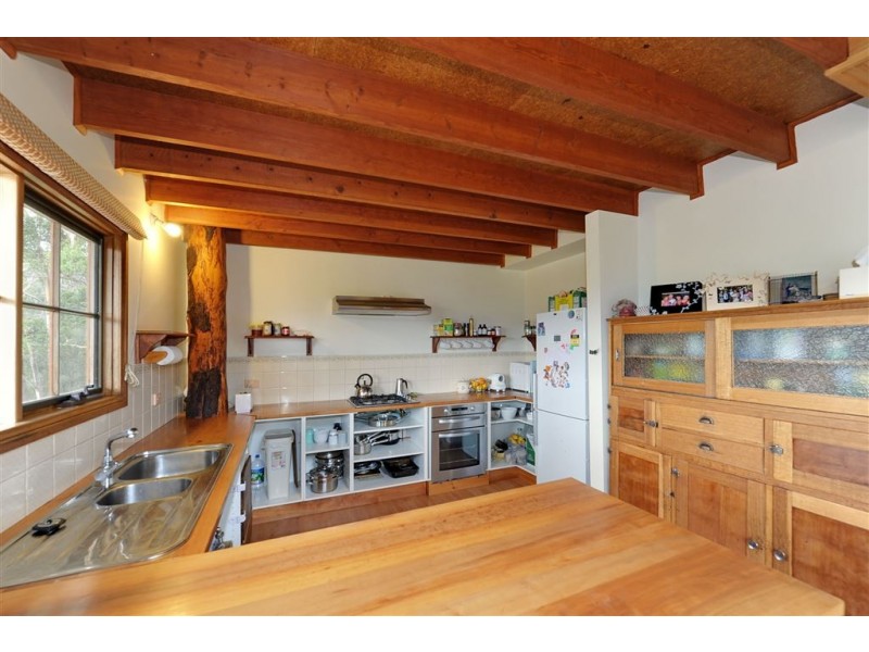 98 Alburys Road, Huonville TAS 7109