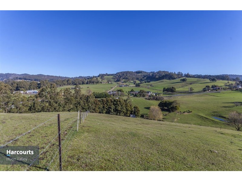 9 Stevens Road, Cygnet TAS 7112