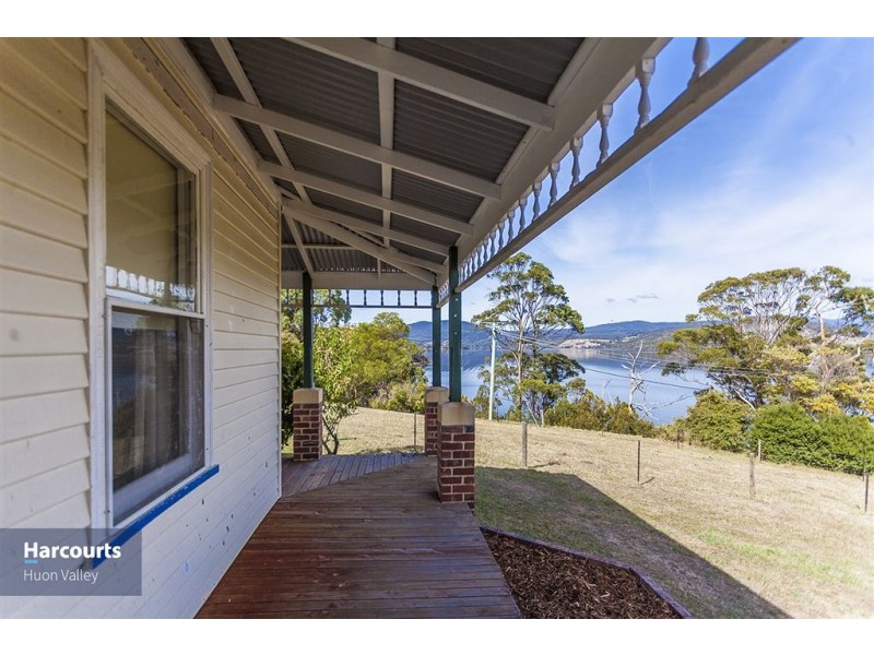 1278 Cygnet Coast Road, Lower Wattle Grove TAS 7109