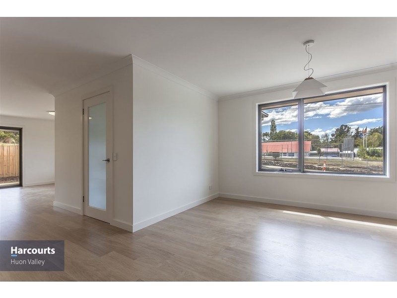 11 New Road, Franklin TAS 7113