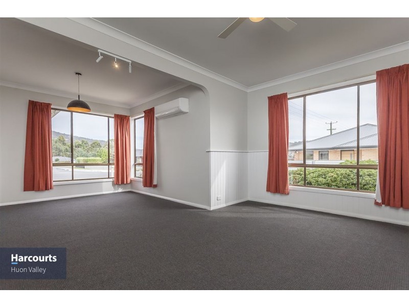 55 Sale Street, Huonville TAS 7109