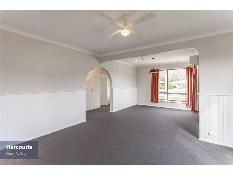 55 Sale Street, Huonville TAS 7109