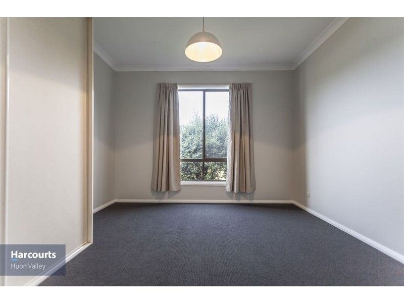 55 Sale Street, Huonville TAS 7109