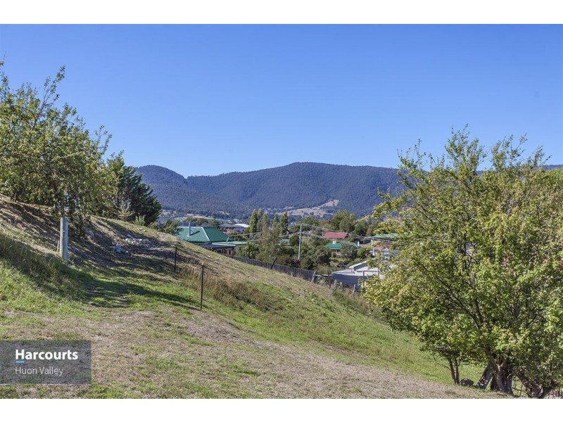 18 North Huon Road, Ranelagh TAS 7109