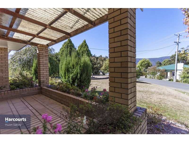 18 North Huon Road, Ranelagh TAS 7109