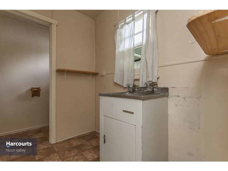 2728 Huon Highway, Huonville TAS 7109