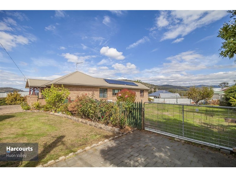11 Hyndes Road, Port Huon TAS 7116