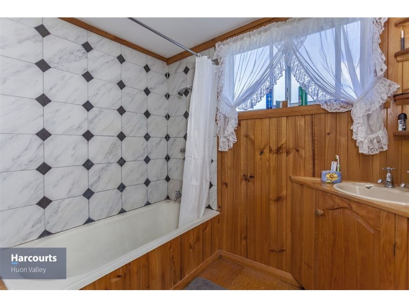 68 Helen Street, Ranelagh TAS 7109