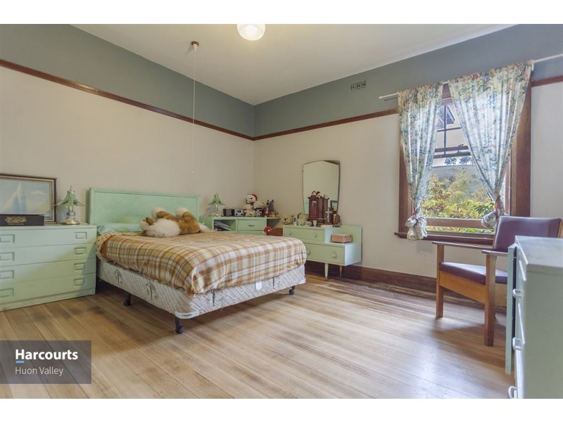 4 William Street, Geeveston TAS 7116