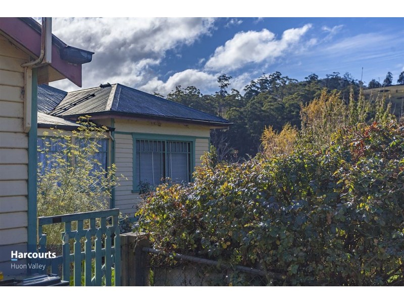 4 William Street, Geeveston TAS 7116