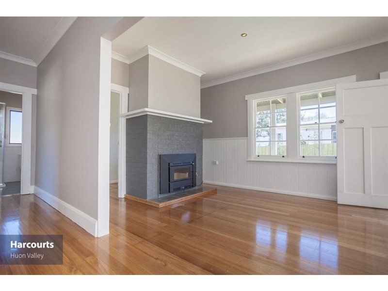 73 Sale Street, Huonville TAS 7109