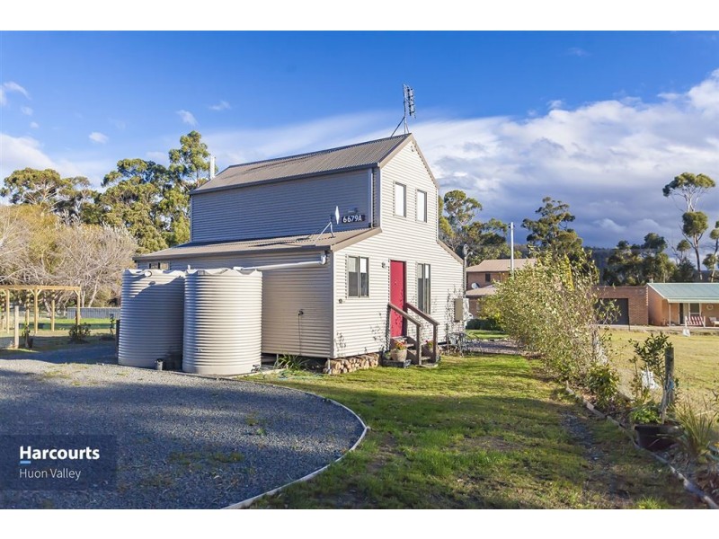 7 Challis Crescent, Deep Bay TAS 7112