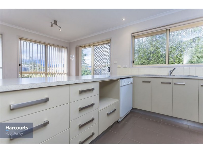 3/50 Main Street, Huonville TAS 7109
