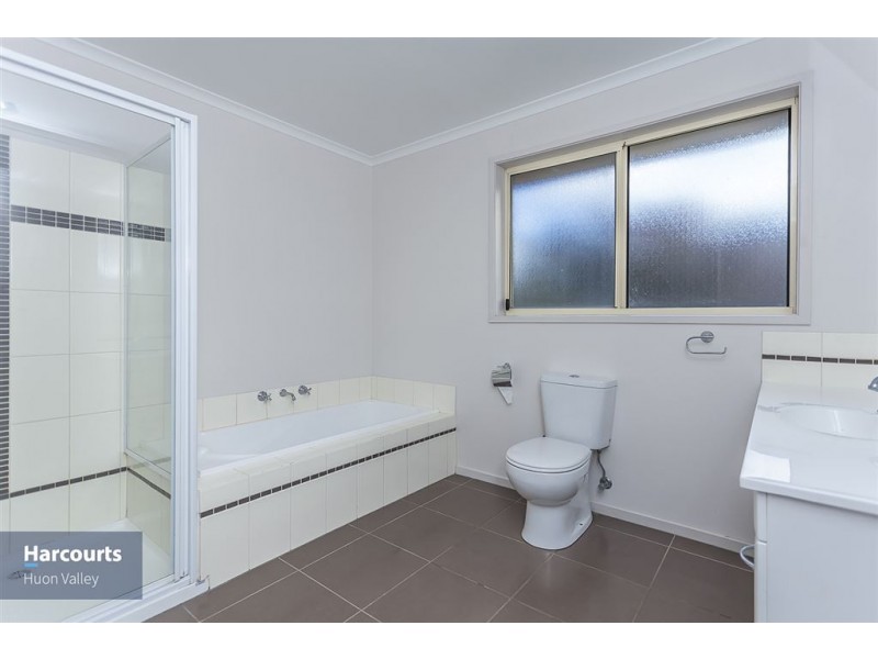 3/50 Main Street, Huonville TAS 7109