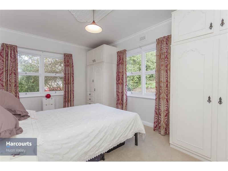 2696 Huon Highway, Huonville TAS 7109