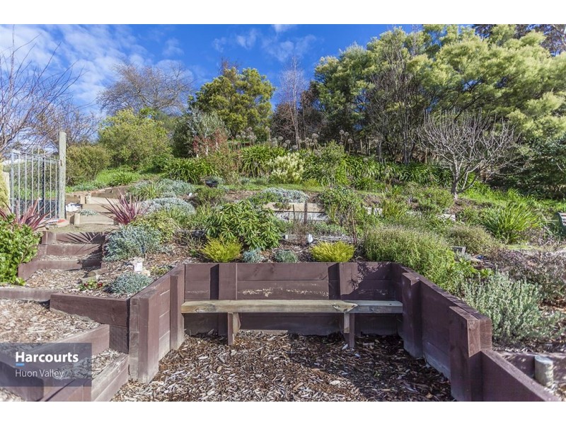 2696 Huon Highway, Huonville TAS 7109