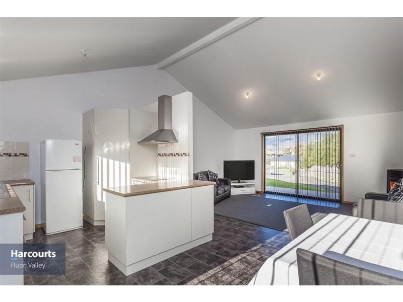 10 Cornelia Close, Ranelagh TAS 7109