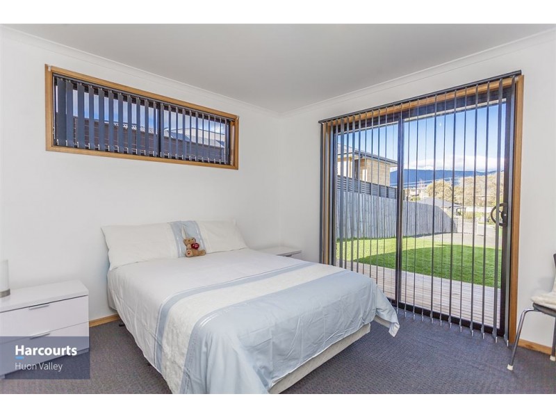 10 Cornelia Close, Ranelagh TAS 7109